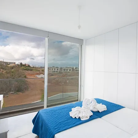 2-schlafzimmer-villa Mit Pool- Dachgarten- Meerblick By Interhome * Protaras